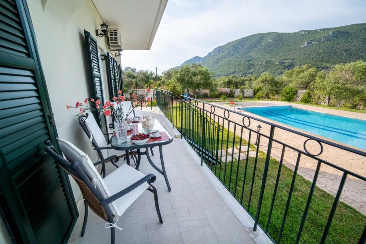 Villa Adonis Halikounas المظهر الخارجي الصورة