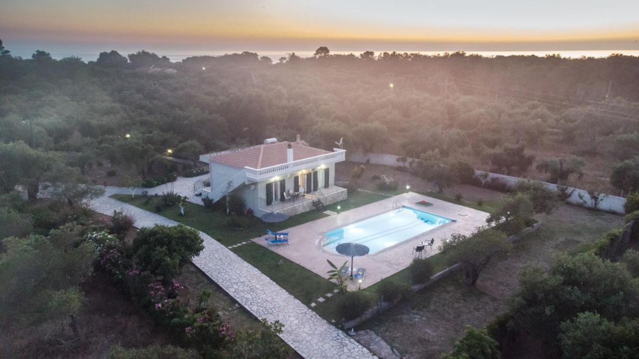 Villa Adonis Halikounas المظهر الخارجي الصورة