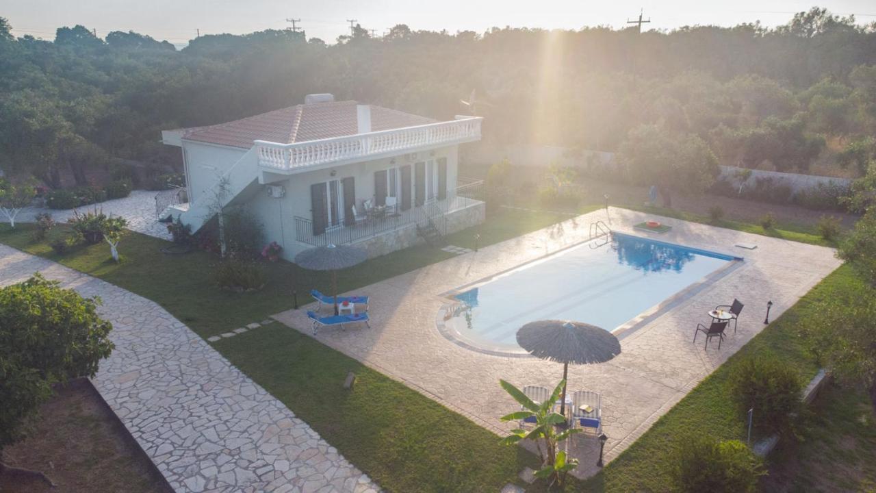 Villa Adonis Halikounas المظهر الخارجي الصورة