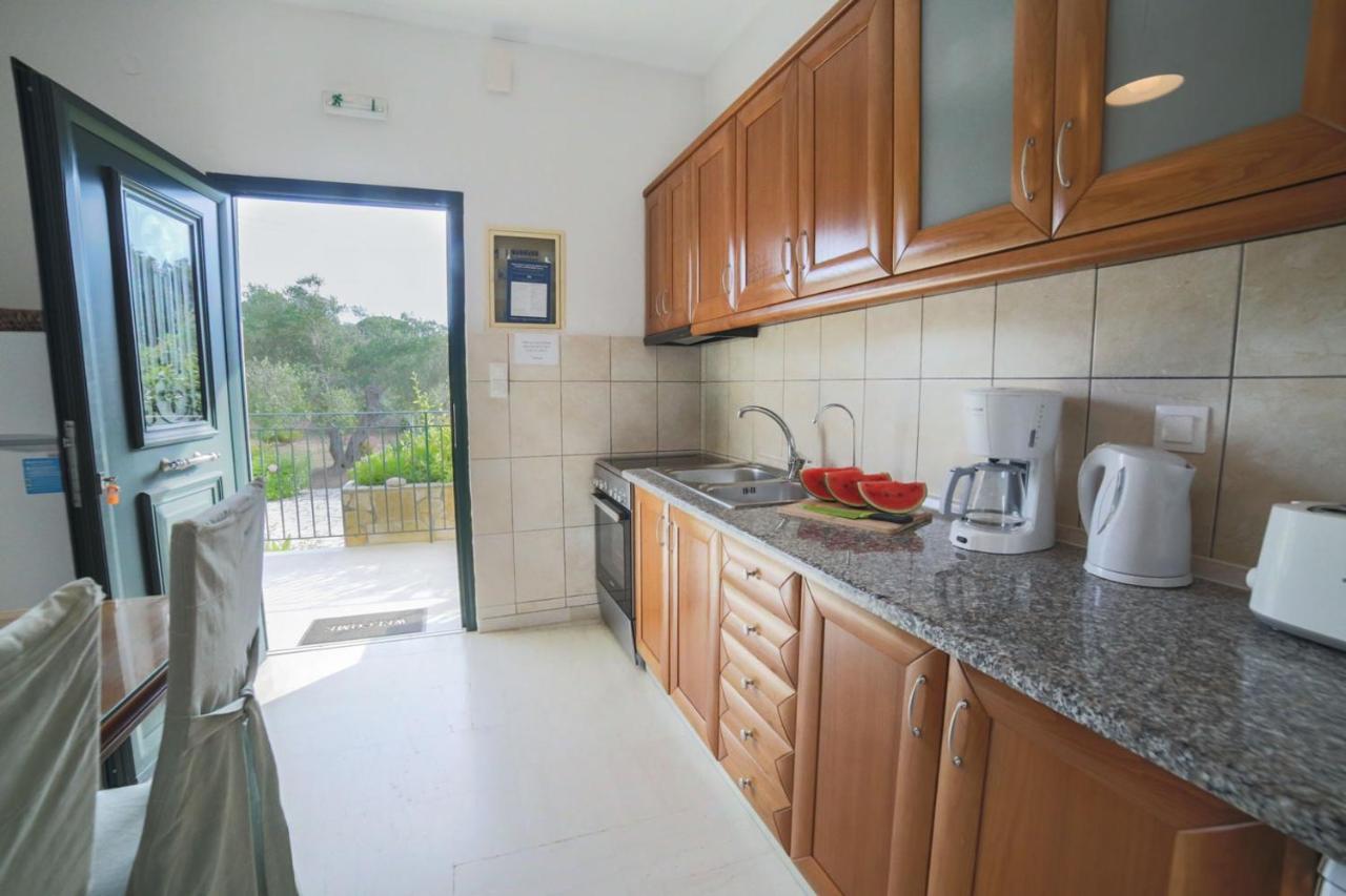 Villa Adonis Halikounas المظهر الخارجي الصورة